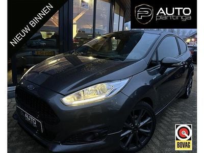 Occasion Ford Fiesta ST-Line 125 PK (91 kW) 2017 Grijs Hatchback