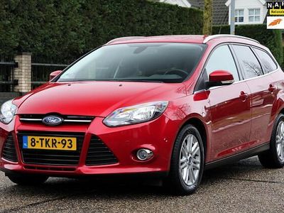 Rood Occasion 2014 Ford Focus Stationwagen | € 5.495 (Eerlijke prijs)