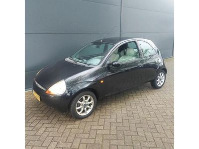 tweedehands Ford Ka 1,2/airco/Elek ramen/leer/nw apk