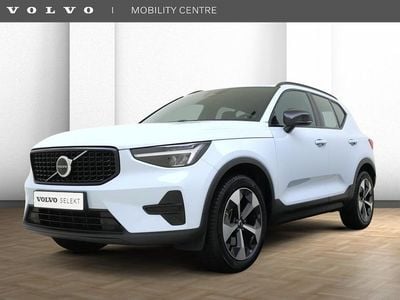Blauw Occasion 2024 Volvo XC40 Plus SUV | € 41.450 (Eerlijke prijs)