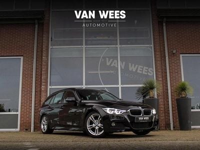 Zwart Occasion 2019 BMW 320 M Sport Stationwagen | € 19.950 (Goede deal)