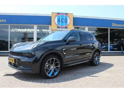 Lynk & Co 01