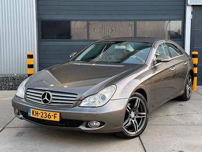Grijs Gebruikt 2008 Mercedes CLS320 Sedan | € 4.999