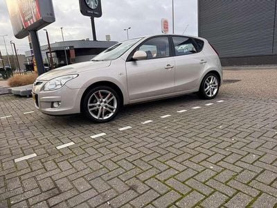 Grijs Gebruikt 2008 Hyundai i30 MPV | € 2.500 (Goede deal)