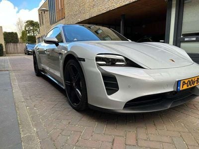 Porsche Taycan GTS