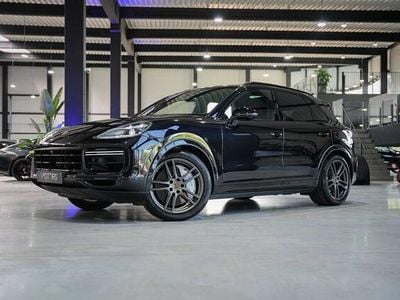 Zwart Gebruikt 2018 Porsche Cayenne Turbo SUV | € 59.995