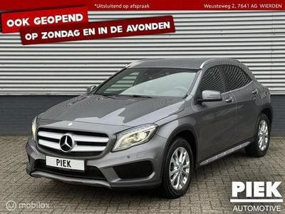 Grijs Occasion 2015 Mercedes GLA250 Prestige SUV | € 18.999 (Eerlijke prijs)