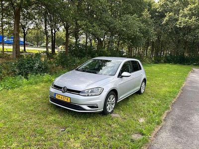 Grijs Occasion 2018 VW Golf VII Comfortline Hatchback | € 9.250 (Goede deal)