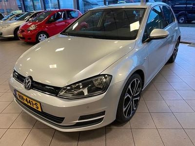 Grijs Occasion 2015 VW Golf VII Comfortline Hatchback | € 8.950 (Eerlijke prijs)
