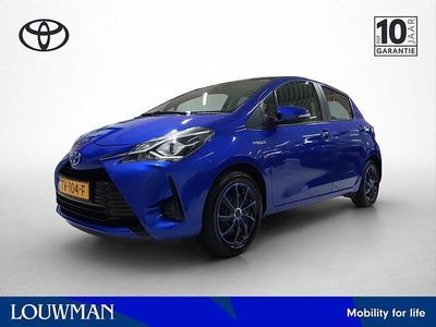 Occasion Toyota Yaris Active 99 PK (72 kW) 2018 Blauw metallic Hatchback