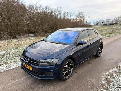 Blauw Occasion 2021 VW Polo Highline Hatchback | € 17.450 (Eerlijke prijs)