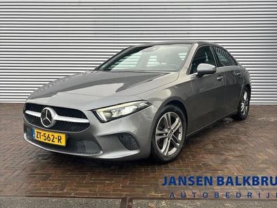 Grijs Gebruikt 2019 Mercedes A200 Sedan | € 21.985 (Super prijs)