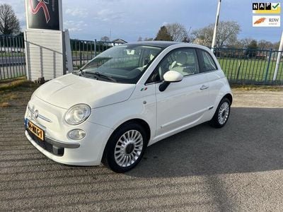 Wit Occasion 2010 Fiat 500 Lounge Hatchback | € 6.150 (Eerlijke prijs)