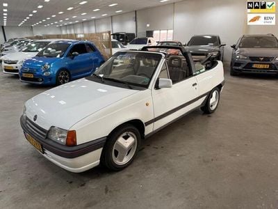 Wit Gebruikt 1989 Opel Kadett Cabriolet | € 4.499