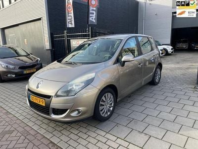Occasion Renault Scénic III Expression 140 PK (102 kW) 2011 Beige MPV