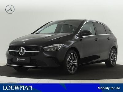 tweedehands Mercedes B250 e Star Edition | Trekhaak | Parkeerpakket met achteruitrijcamera | Verwarmde stoelen vooraan | Dodehoekassistent | USB-pakket plus | EASY PACK achterklep | Comfortstoelen voor |