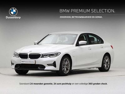 BMW 330e