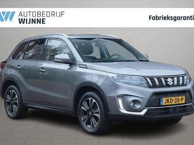 Grijs Occasion 2025 Suzuki Vitara Style SUV | € 27.430 (Eerlijke prijs)