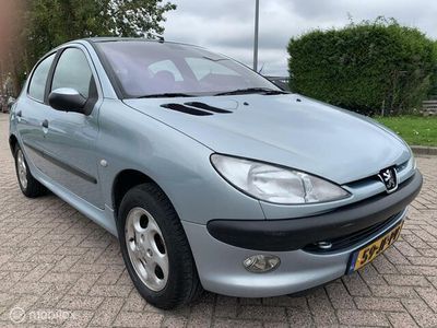 tweedehands Peugeot 206 1.6-16V Gentry