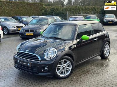 Zwart Occasion 2013 Mini ONE Pepper Hatchback | € 6.950 (Iets duurder)