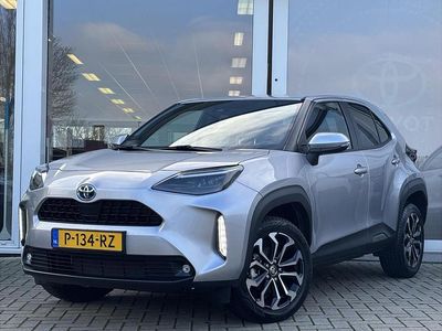 Grijs Occasion 2022 Toyota Yaris Cross Edition SUV | € 26.749 (Eerlijke prijs)