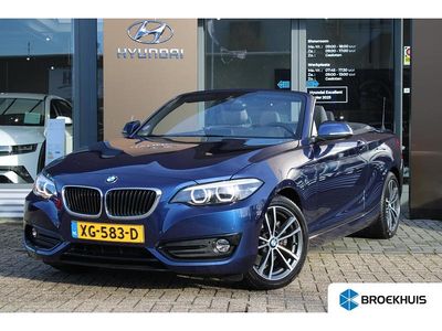 Blauw Occasion 2019 BMW 220 Executive Cabriolet | € 25.895