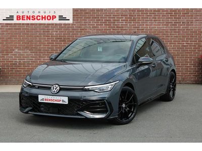 Grijs Gebruikt 2025 VW Golf VIII R-line Hatchback | € 40.995 (Duur)