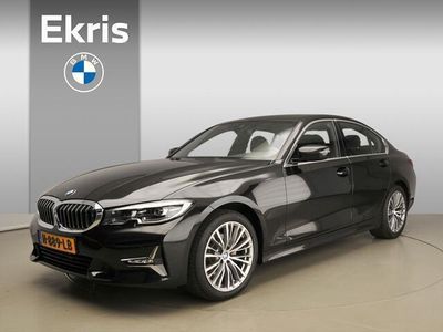 tweedehands BMW 320 3 Serie Sedan i LED / Leder / Navigatie / Sport