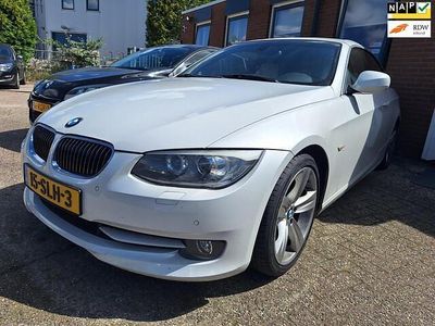 Wit Gebruikt 2011 BMW 330 Cabriolet Executive Cabriolet | € 6.800