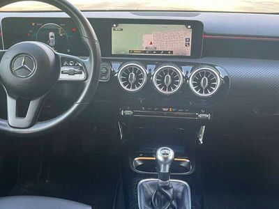 Mercedes A200