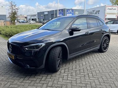 Mercedes GLA200
