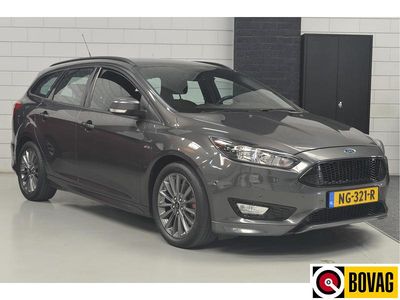 Occasion Ford Focus ST-Line 150 PK (110 kW) 2017 Grijs, metallic lak Stationwagen