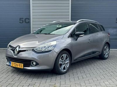 Grijs Occasion 2014 Renault Clio GrandTour Night&Day Stationwagen | € 3.750 (Duur)