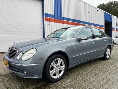 tweedehands Mercedes E280 Avantgarde 4-Matic Leer/Clima/Xenon/Schuifdak/PDC