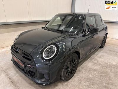 Grijs Gebruikt 2024 Mini John Cooper Works Hatchback | € 46.950