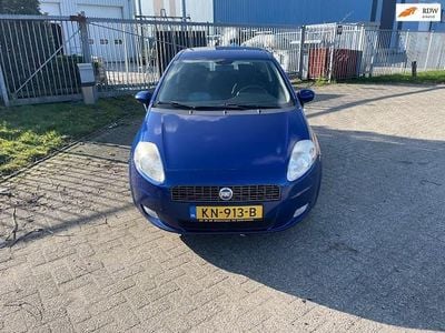 Occasion Fiat Punto 78 PK (57 kW) 2006 Blauw Hatchback