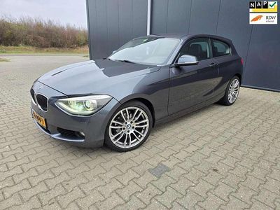 Grijs Gebruikt 2012 BMW 116 Comfort Edition Hatchback | € 5.950 (Eerlijke prijs)