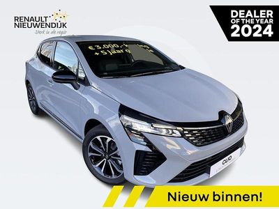 Grijs Nieuw 2025 Renault Clio V Techno Hatchback | € 27.090 (Goede deal)