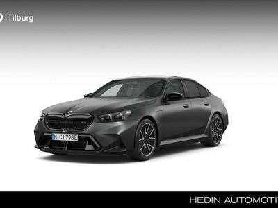 Zwart Nieuw 2026 BMW M5 Comfort Edition Sedan | € 161.531 (Goede deal)