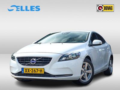 Wit Gebruikt 2015 Volvo V40 Kinetic Stationwagen | € 10.995