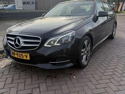 Mercedes E220