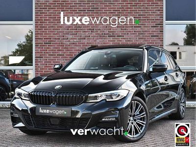 Zwart Occasion 2022 BMW 330 M Sport Stationwagen | € 32.900 (Eerlijke prijs)
