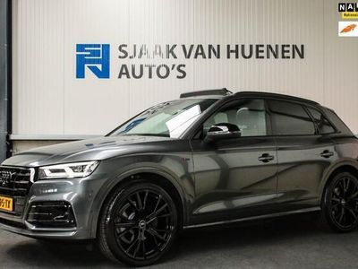 Grijs Occasion 2017 Audi Q5 S-Line SUV | € 49.950