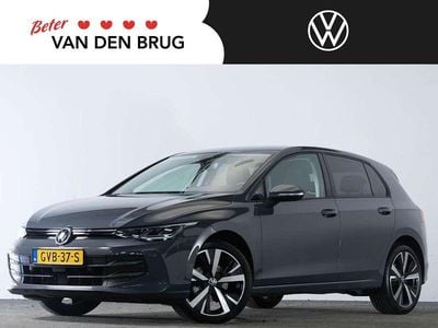 Grijs Occasion 2024 VW Golf VIII Edition Hatchback | € 27.900 (Goede deal)