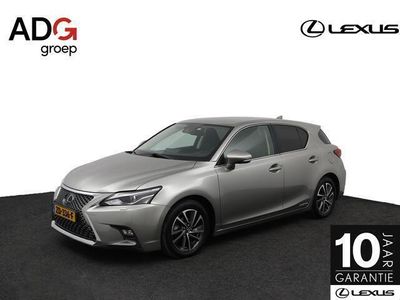 Lexus CT200h