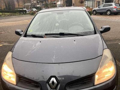 Renault Clio II