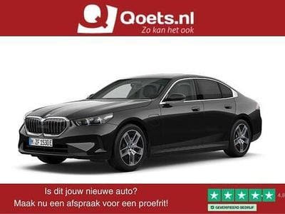 Zwart (metallic) Occasion 2025 BMW 530e Comfort Edition Sedan | € 54.950