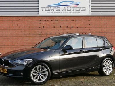 Zwart Gebruikt 2012 BMW 118 Hatchback | € 5.950 (Eerlijke prijs)