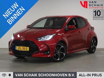 Occasion Toyota Yaris Hybrid Executive 131 PK (96 kW) 2025 Rood Hatchback