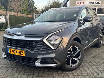 Grijs (metallic) Gebruikt 2023 Kia Sportage SUV | € 28.495 (Super prijs)